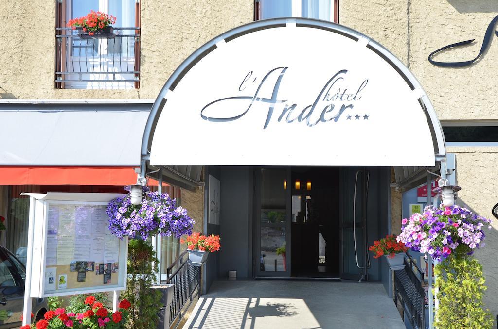 Hotel L Ander Saint-Flour  Exterior foto